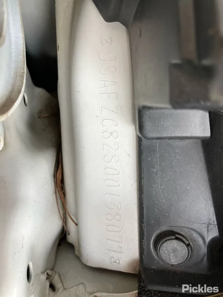 2013 Suzuki Swift Used VIN JSAFZC82S00138077 – exterior detail 2013 Suzuki Swift Used VIN JSAFZC82S00138077 – exterior detail