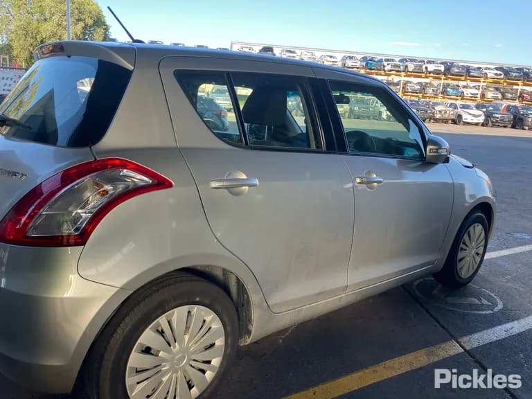 2014 Suzuki Swift Used VIN JSAFZC82S00301897 – photo 14 2014 Suzuki Swift Used VIN JSAFZC82S00301897 – photo 14