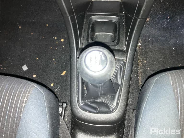 2014 Suzuki Swift Used VIN JSAFZC82S00302992 – photo 14 2014 Suzuki Swift Used VIN JSAFZC82S00302992 – photo 14