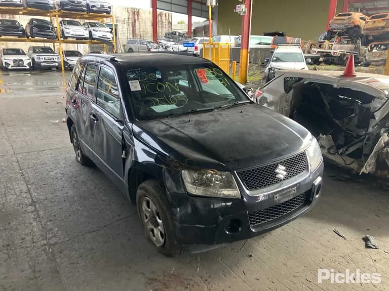 2007 Suzuki Grand Vitara Used VIN JSAJTD54V00230614 – dashboard 2007 Suzuki Grand Vitara Used VIN JSAJTD54V00230614 – dashboard