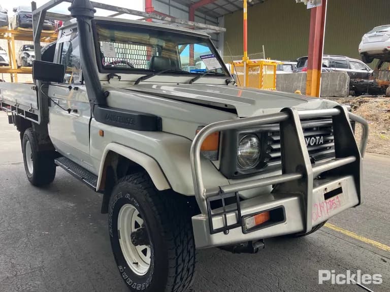 1993 Toyota Landcruiser Used VIN JT731UJ7508500225 – odometer reading 1993 Toyota Landcruiser Used VIN JT731UJ7508500225 – odometer reading