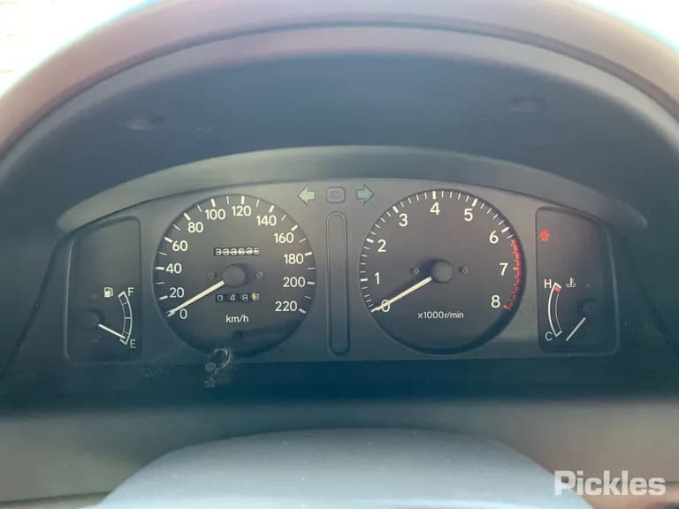 2000 Toyota Corolla - VIN JT753AEB200042202 2000 Toyota Corolla VIN JT753AEB200042202
