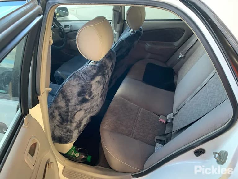 2000 Toyota Corolla Used VIN JT753AEB200042202 – rear exterior 2000 Toyota Corolla Used VIN JT753AEB200042202 – rear exterior