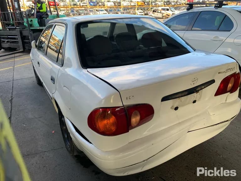 2000 Toyota Corolla Used VIN JT753AEB200042202 – side profile 2000 Toyota Corolla Used VIN JT753AEB200042202 – side profile