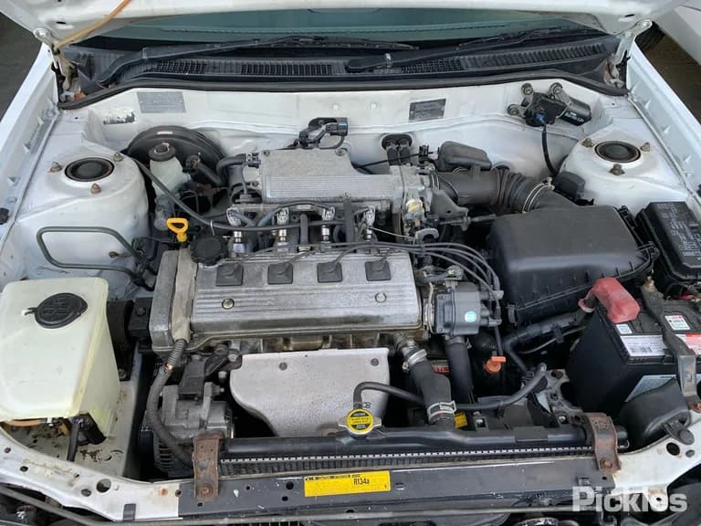 2000 Toyota Corolla Used VIN JT753AEB200042202 – trunk area 2000 Toyota Corolla Used VIN JT753AEB200042202 – trunk area