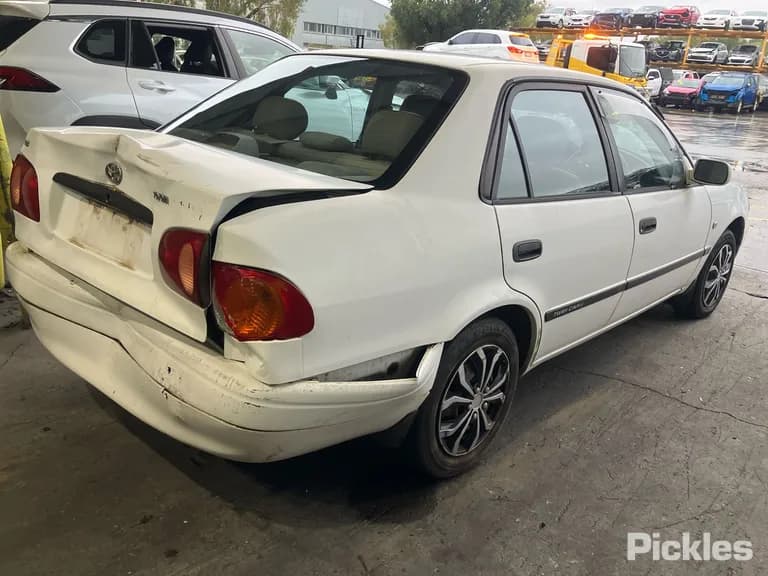 2001 Toyota Corolla Used VIN JT753AEB200069755 – photo 13 2001 Toyota Corolla Used VIN JT753AEB200069755 – photo 13