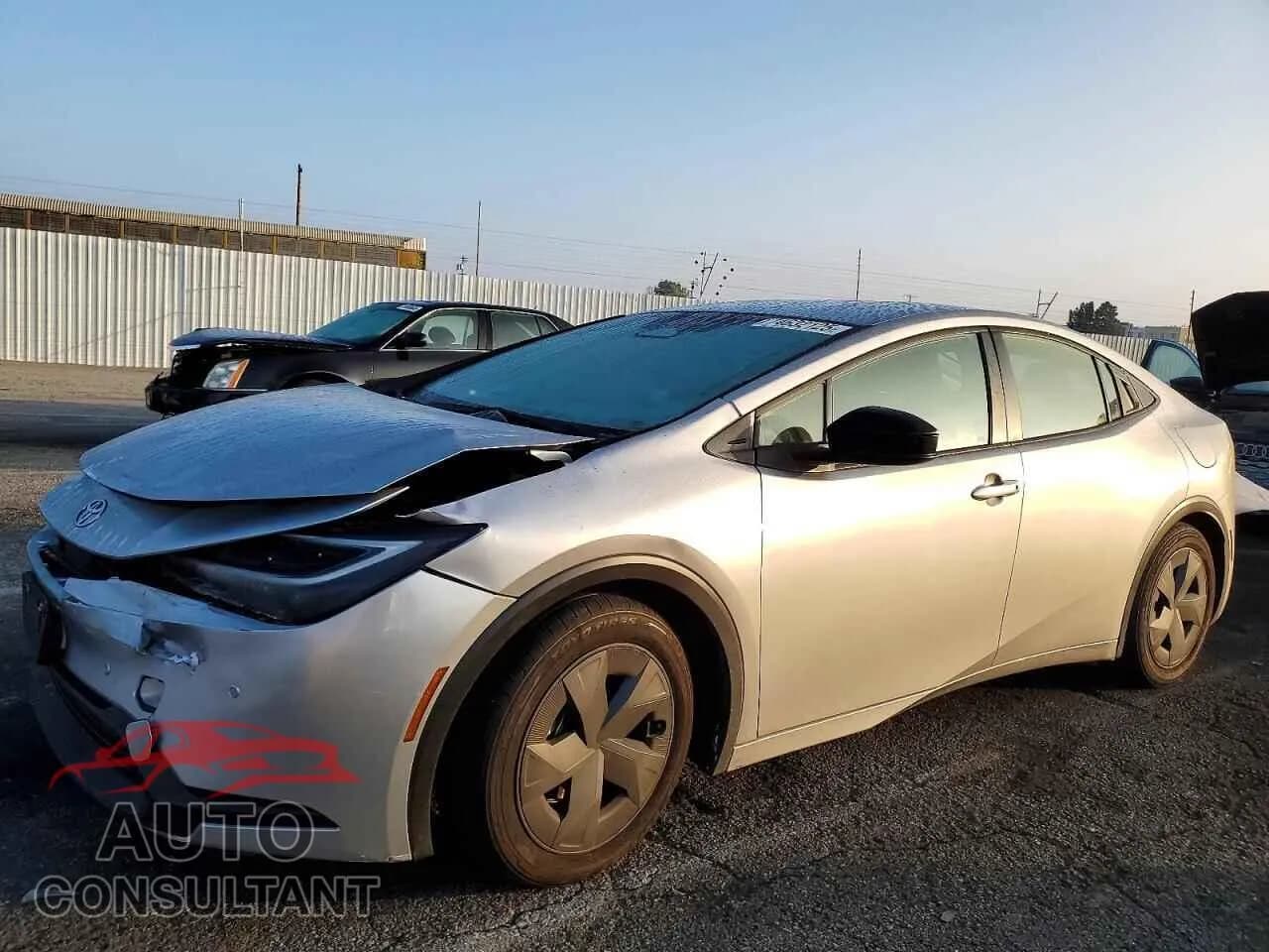2024 TOYOTA PRIUS Damaged VIN JTDACAAU2R3015629 – front exterior 2024 TOYOTA PRIUS Damaged VIN JTDACAAU2R3015629 – front exterior