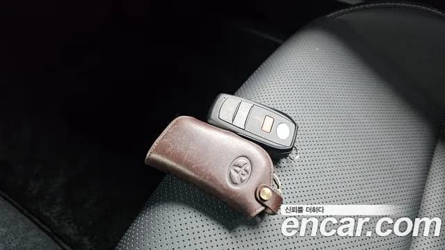 2024 Toyota Prius 5th Gen 2.0 XLE Sold VIN JTDACBAU5R3045021 – exterior detail 2024 Toyota Prius 5th Gen 2.0 XLE Sold VIN JTDACBAU5R3045021 – exterior detail