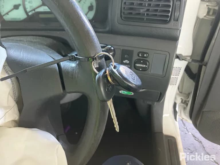 2007 Toyota Corolla Used VIN JTDBR22E203211041 – photo 15 2007 Toyota Corolla Used VIN JTDBR22E203211041 – photo 15