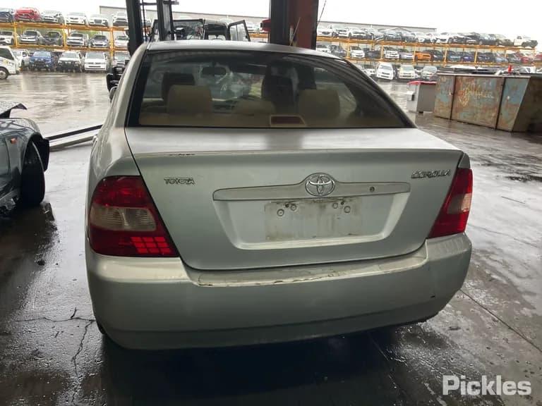 2003 Toyota Corolla Used VIN JTDBR28E103072415 – photo 15 2003 Toyota Corolla Used VIN JTDBR28E103072415 – photo 15