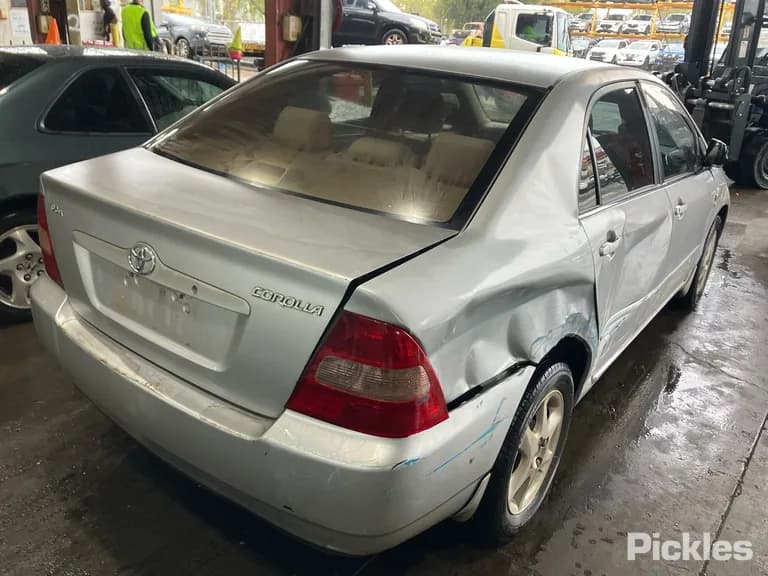 2003 Toyota Corolla Used VIN JTDBR28E103072415 – photo 18 2003 Toyota Corolla Used VIN JTDBR28E103072415 – photo 18