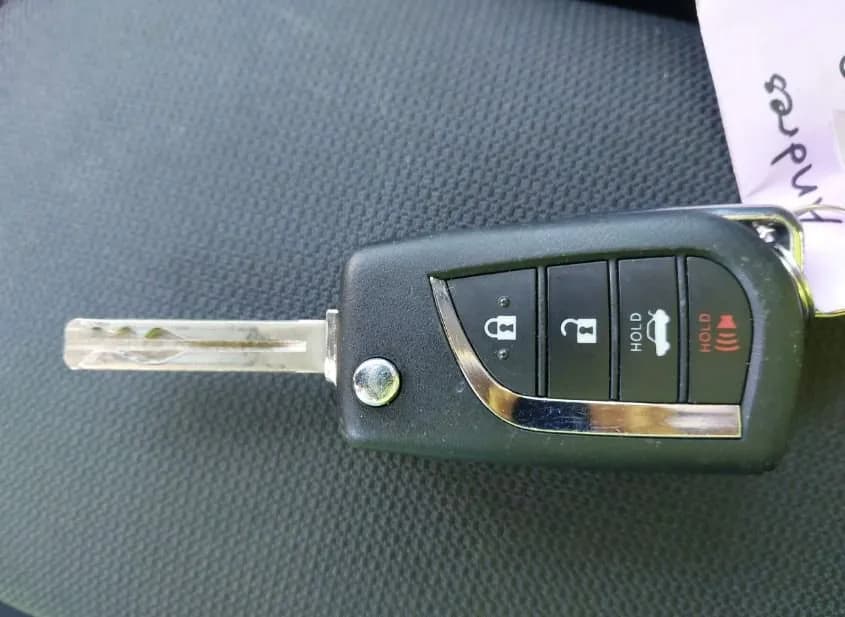 2021 TOYOTA Corolla Used VIN JTDEPMAE4MJ179937 – rear exterior 2021 TOYOTA Corolla Used VIN JTDEPMAE4MJ179937 – rear exterior