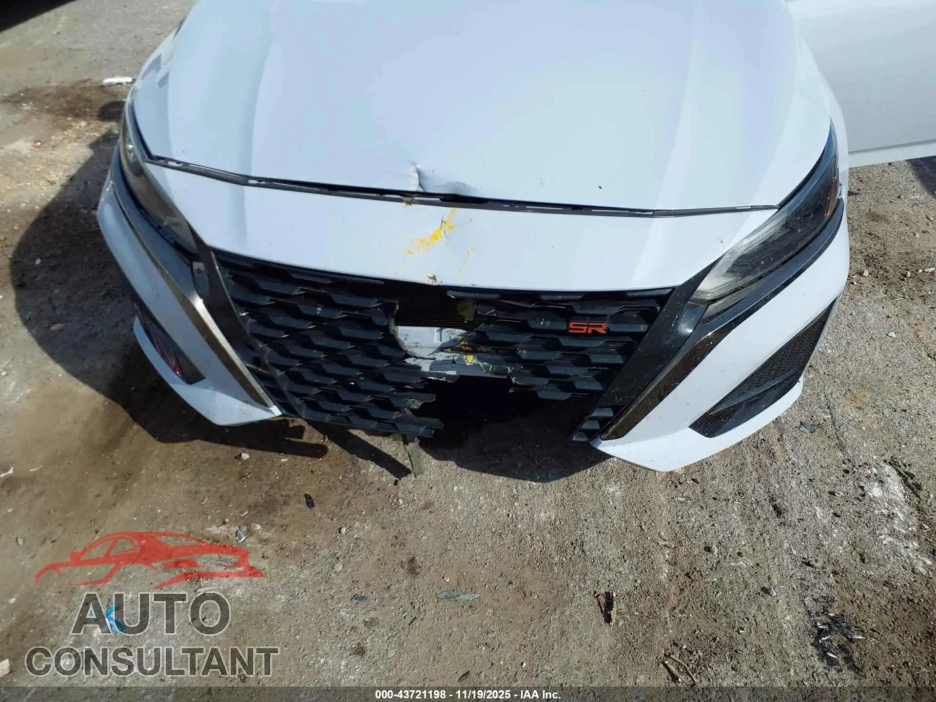 2021 TOYOTA COROLLA Damaged VIN JTDEPMAE6MJ126396 – engine bay 2021 TOYOTA COROLLA Damaged VIN JTDEPMAE6MJ126396 – engine bay