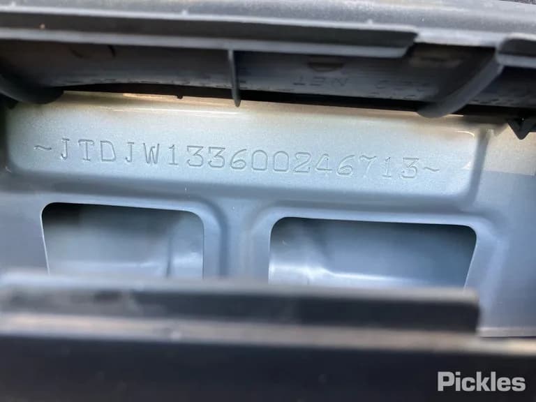 2005 Toyota Echo Used VIN JTDJW133600246713 – dashboard 2005 Toyota Echo Used VIN JTDJW133600246713 – dashboard