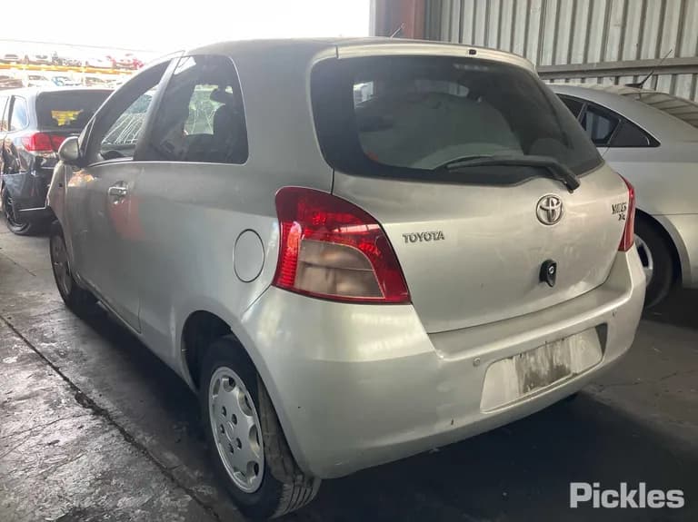 2008 Toyota Yaris Used VIN JTDJW923205101204 – odometer reading 2008 Toyota Yaris Used VIN JTDJW923205101204 – odometer reading