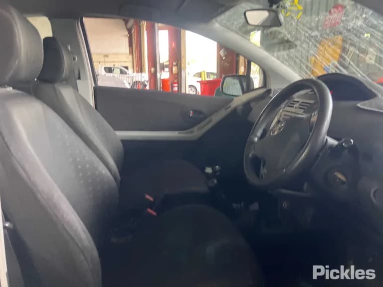 2008 Toyota Yaris Used VIN JTDJW923205101204 – photo 15 2008 Toyota Yaris Used VIN JTDJW923205101204 – photo 15