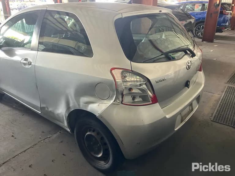 2006 Toyota Yaris Used VIN JTDJW923705033708 – odometer reading 2006 Toyota Yaris Used VIN JTDJW923705033708 – odometer reading