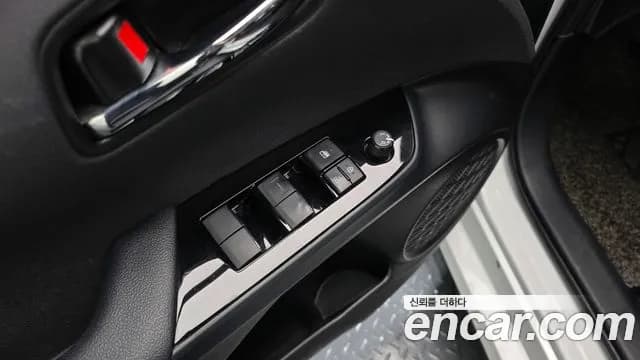 2022 Toyota Prius 4th Gen 1.8 Sold VIN JTDKAMFU5N3158024 – photo 22 2022 Toyota Prius 4th Gen 1.8 Sold VIN JTDKAMFU5N3158024 – photo 22
