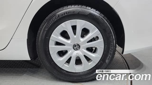 2022 Toyota Prius 4th Gen 1.8 Sold VIN JTDKAMFU7N3160325 – photo 12 2022 Toyota Prius 4th Gen 1.8 Sold VIN JTDKAMFU7N3160325 – photo 12