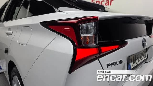 2022 Toyota Prius 4th Gen 1.8 Sold VIN JTDKAMFU7N3160325 – photo 19 2022 Toyota Prius 4th Gen 1.8 Sold VIN JTDKAMFU7N3160325 – photo 19