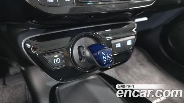 2022 Toyota Prius 4th Gen 1.8 Sold VIN JTDKAMFU7N3181501 – photo 28 2022 Toyota Prius 4th Gen 1.8 Sold VIN JTDKAMFU7N3181501 – photo 28