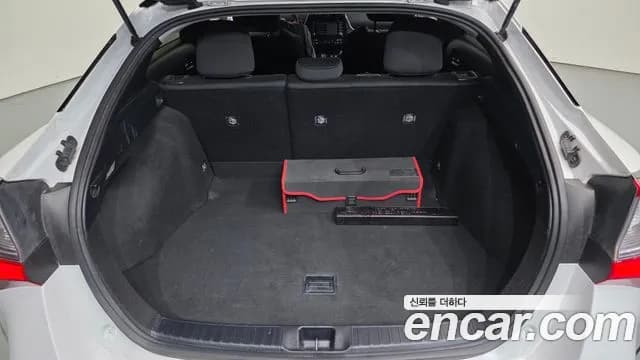 2022 Toyota Prius 4th Gen 1.8 Sold VIN JTDKAMFU8N3171589 – rear exterior 2022 Toyota Prius 4th Gen 1.8 Sold VIN JTDKAMFU8N3171589 – rear exterior