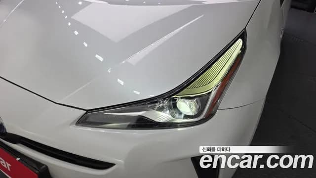 2022 Toyota Prius 4th Gen 1.8 Sold VIN JTDKAMFU8N3171589 – photo 16 2022 Toyota Prius 4th Gen 1.8 Sold VIN JTDKAMFU8N3171589 – photo 16