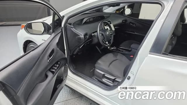 2022 Toyota Prius 4th Gen 1.8 Sold VIN JTDKAMFU8N3171589 – photo 22 2022 Toyota Prius 4th Gen 1.8 Sold VIN JTDKAMFU8N3171589 – photo 22