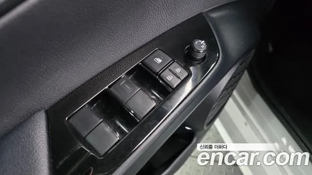 2022 Toyota Prius 4th Gen 1.8 Sold VIN JTDKAMFU8N3171589 – photo 23 2022 Toyota Prius 4th Gen 1.8 Sold VIN JTDKAMFU8N3171589 – photo 23