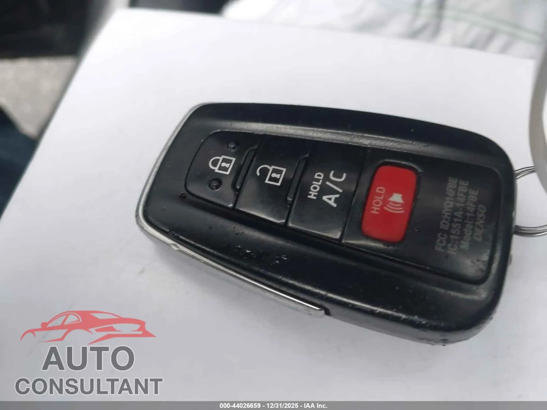 2020 TOYOTA PRIUS PRIME Damaged VIN JTDKARFP2L3154128 – photo 11 2020 TOYOTA PRIUS PRIME Damaged VIN JTDKARFP2L3154128 – photo 11