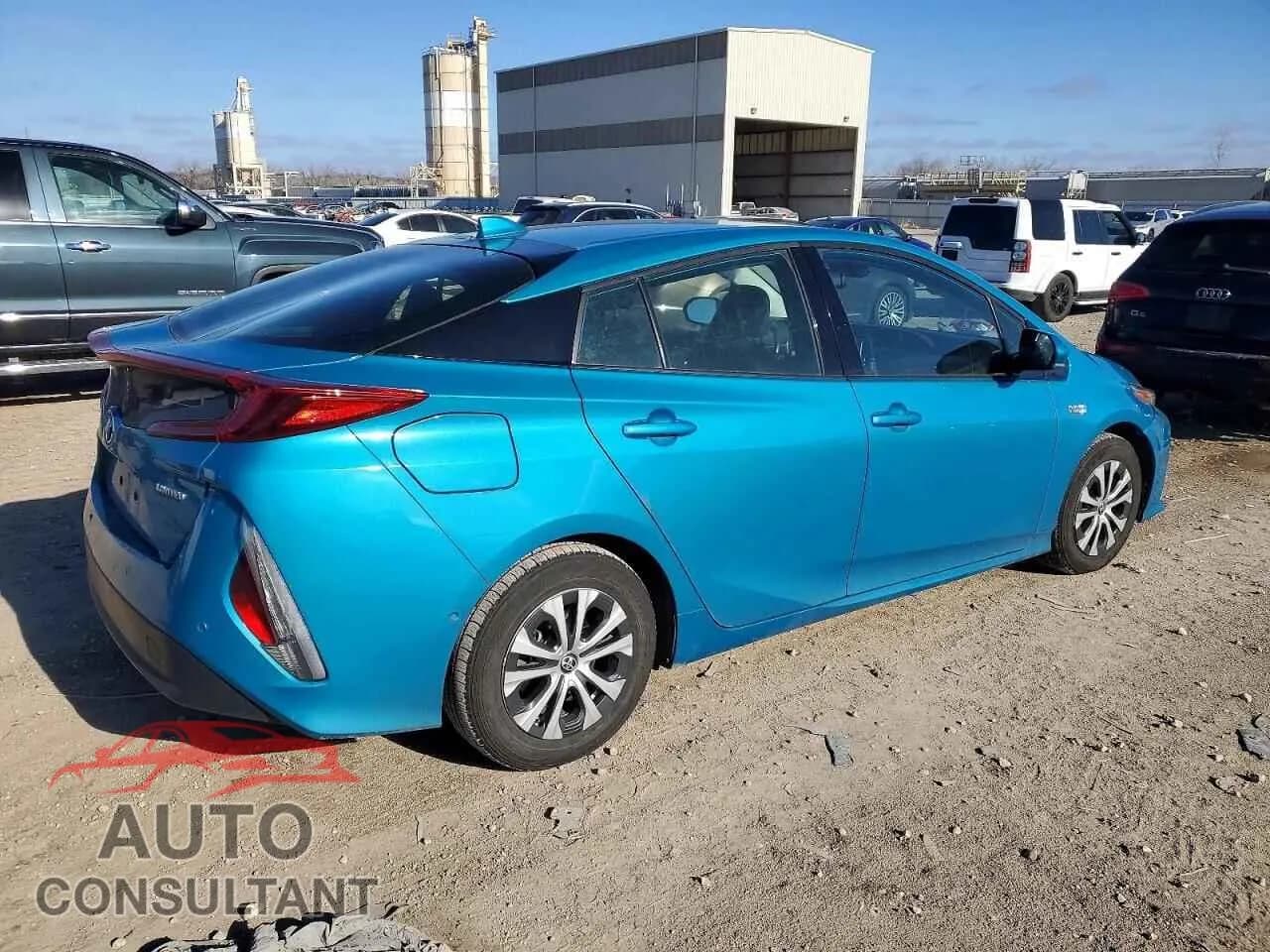 2020 TOYOTA PRIUS Damaged VIN JTDKARFP4L3135936 – side profile 2020 TOYOTA PRIUS Damaged VIN JTDKARFP4L3135936 – side profile