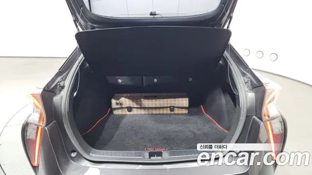 2017 Toyota Prius 4th Gen 1.8 E Sold VIN JTDKBRFU3H3555228 – engine bay 2017 Toyota Prius 4th Gen 1.8 E Sold VIN JTDKBRFU3H3555228 – engine bay
