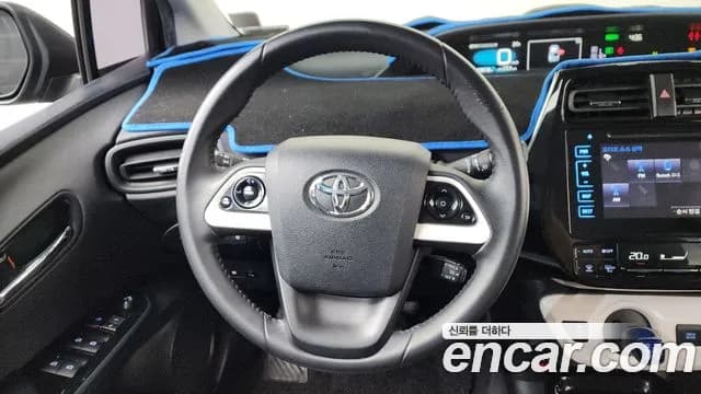 2017 Toyota Prius 4th Gen 1.8 E Sold VIN JTDKBRFU3H3555228 – photo 12 2017 Toyota Prius 4th Gen 1.8 E Sold VIN JTDKBRFU3H3555228 – photo 12