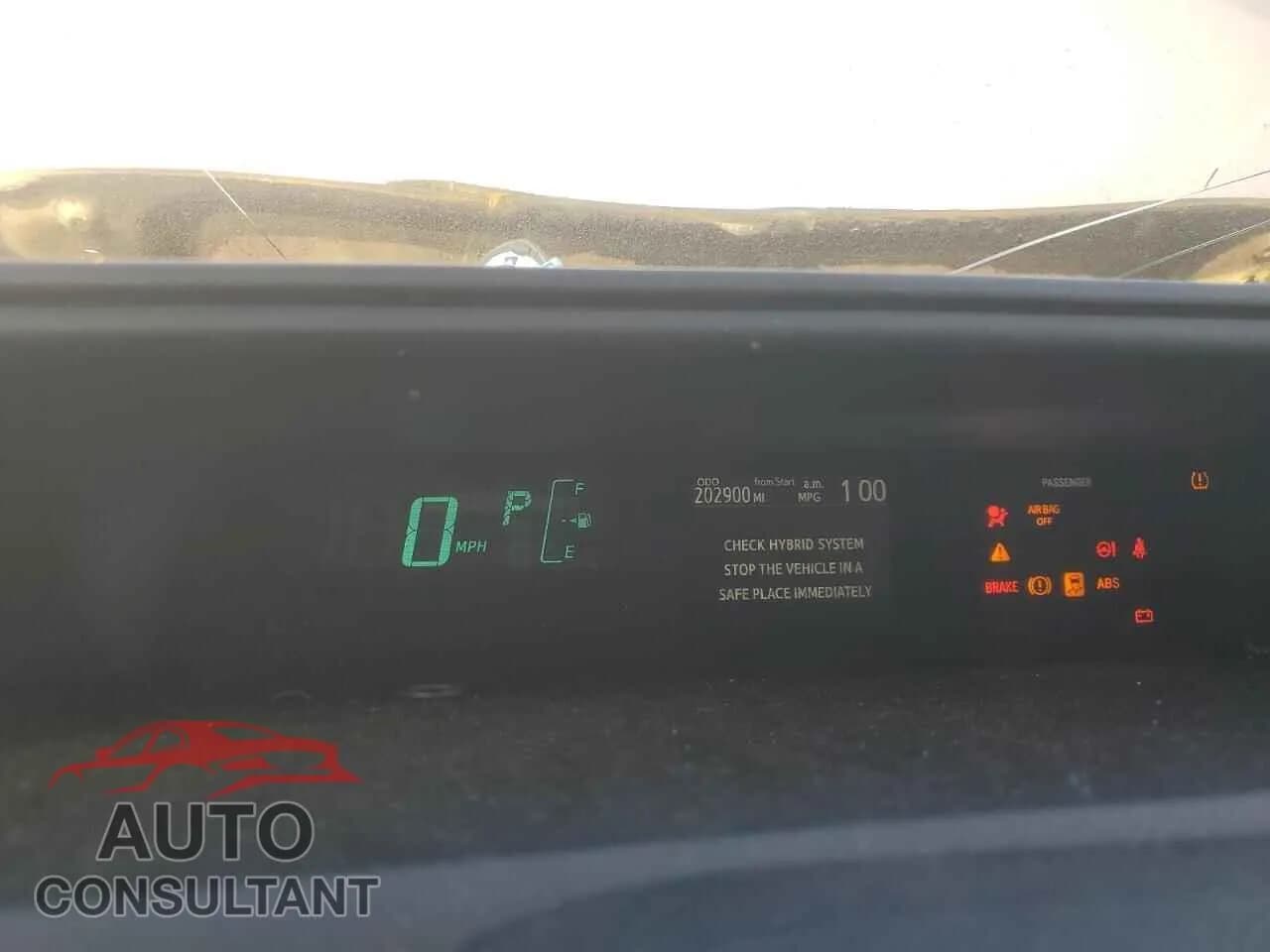 2013 TOYOTA PRIUS Damaged VIN JTDKDTB30D1551308 – trunk area 2013 TOYOTA PRIUS Damaged VIN JTDKDTB30D1551308 – trunk area