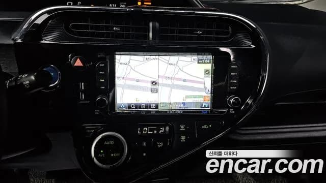 2019 Toyota Prius C 1.5 Sold VIN JTDKDTB32K1620951 – interior seats 2019 Toyota Prius C 1.5 Sold VIN JTDKDTB32K1620951 – interior seats