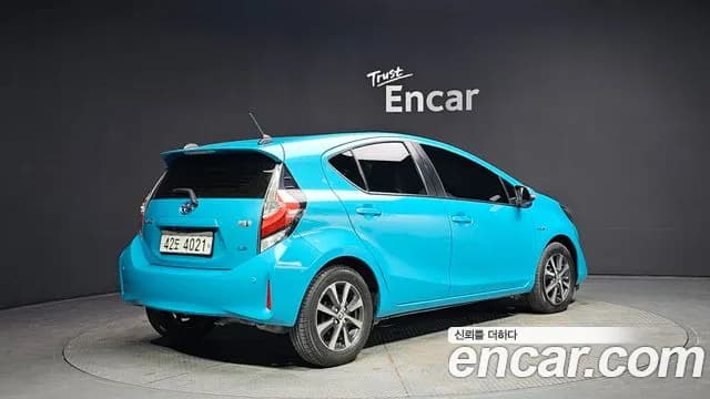 2019 Toyota Prius C 1.5 Sold VIN JTDKDTB32K1620951 – trunk area 2019 Toyota Prius C 1.5 Sold VIN JTDKDTB32K1620951 – trunk area