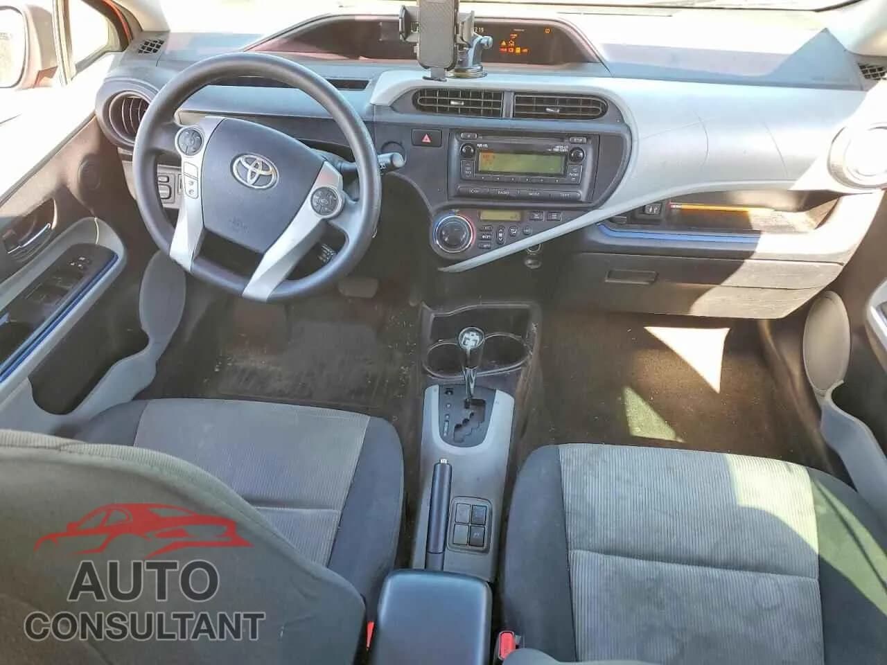 2012 TOYOTA PRIUS Damaged VIN JTDKDTB34C1007554 – undercarriage 2012 TOYOTA PRIUS Damaged VIN JTDKDTB34C1007554 – undercarriage