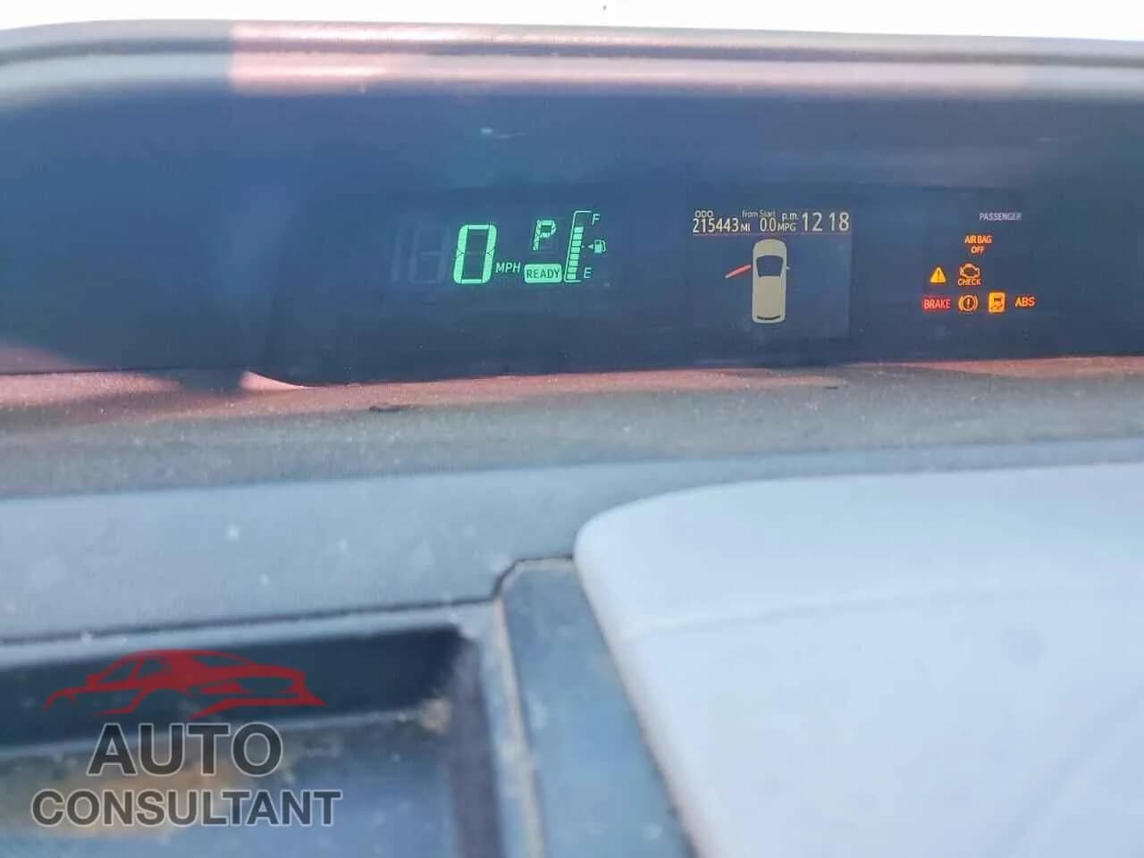 2012 TOYOTA PRIUS Damaged VIN JTDKDTB34C1007554 – trunk area 2012 TOYOTA PRIUS Damaged VIN JTDKDTB34C1007554 – trunk area