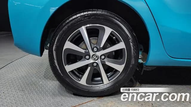 2018 Toyota Prius C 1.5 Sold VIN JTDKDTB35J1617220 – photo 11 2018 Toyota Prius C 1.5 Sold VIN JTDKDTB35J1617220 – photo 11