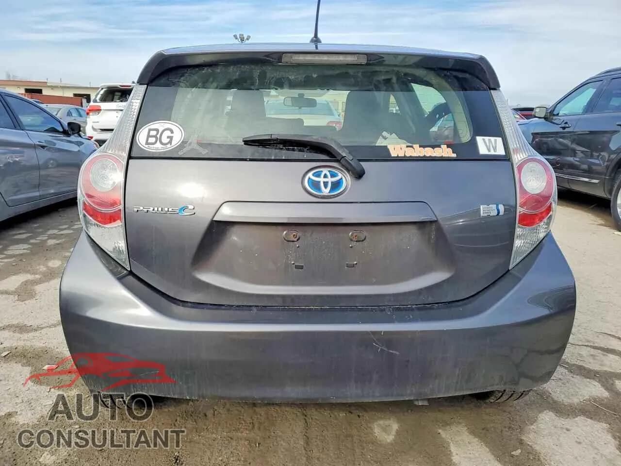 2014 TOYOTA PRIUS Used VIN JTDKDTB37E1566423 – engine bay 2014 TOYOTA PRIUS Used VIN JTDKDTB37E1566423 – engine bay