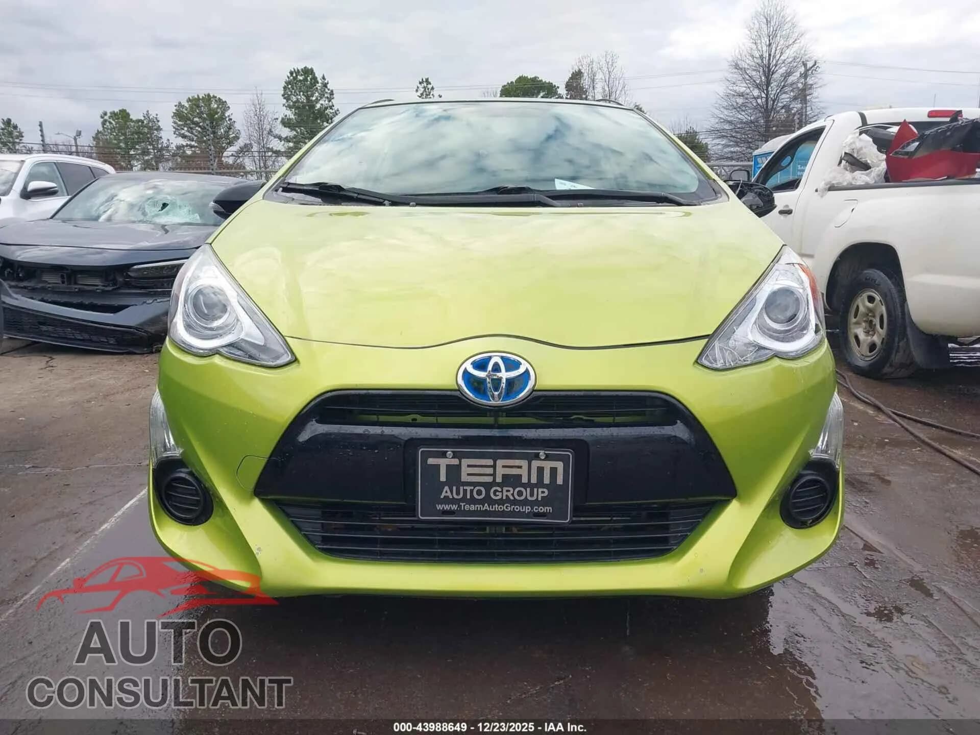 2015 TOYOTA PRIUS C Damaged VIN JTDKDTB37F1103649 – photo 12 2015 TOYOTA PRIUS C Damaged VIN JTDKDTB37F1103649 – photo 12