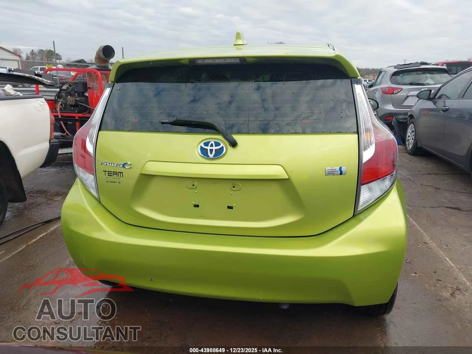 2015 TOYOTA PRIUS C Damaged VIN JTDKDTB37F1103649 – photo 16 2015 TOYOTA PRIUS C Damaged VIN JTDKDTB37F1103649 – photo 16