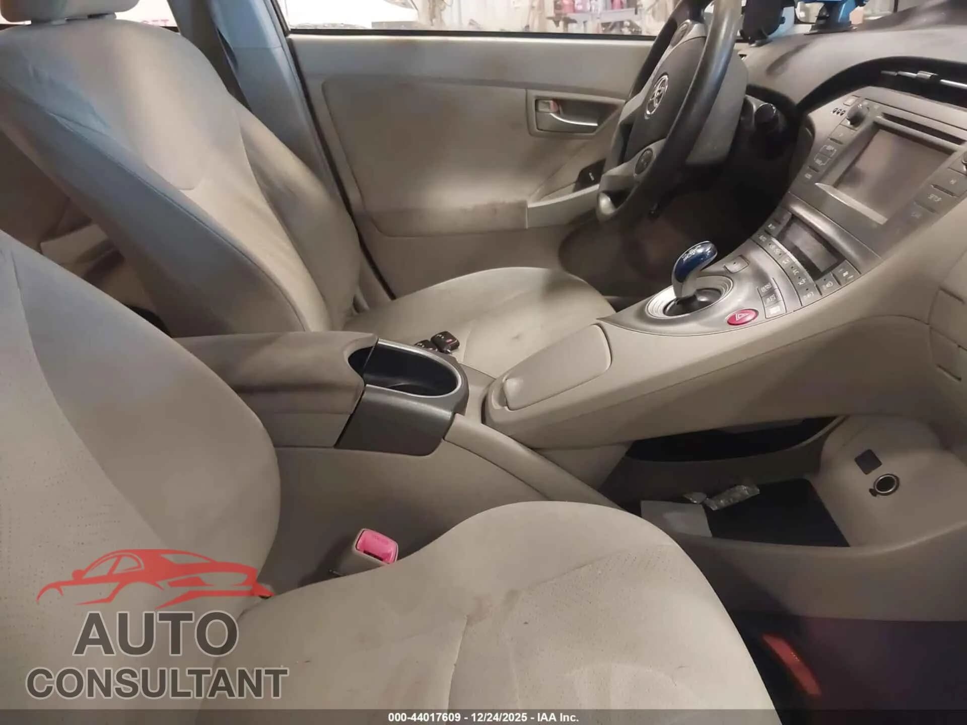 2012 TOYOTA PRIUS Damaged VIN JTDKN3DU0C1506645 – interior seats 2012 TOYOTA PRIUS Damaged VIN JTDKN3DU0C1506645 – interior seats