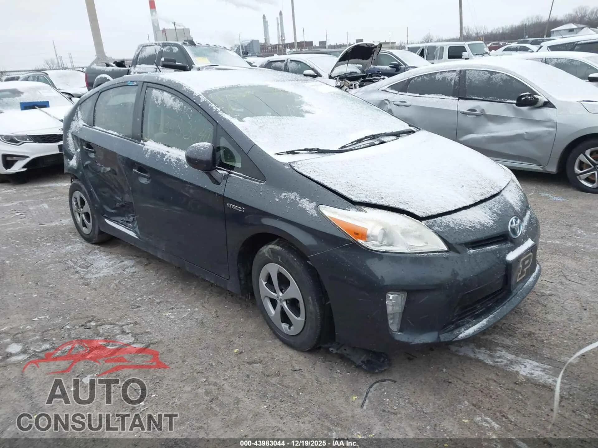 2013 TOYOTA PRIUS Damaged VIN JTDKN3DU8D5617955 – front exterior 2013 TOYOTA PRIUS Damaged VIN JTDKN3DU8D5617955 – front exterior