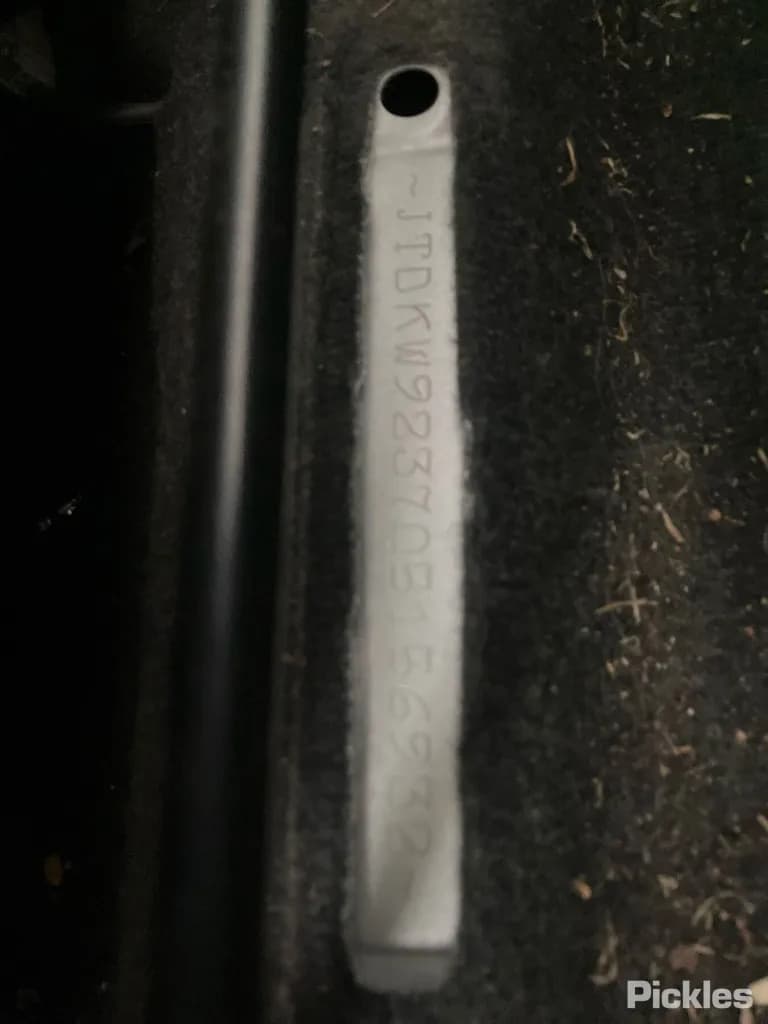 2010 Toyota Yaris Used VIN JTDKW923705156932 – interior seats 2010 Toyota Yaris Used VIN JTDKW923705156932 – interior seats