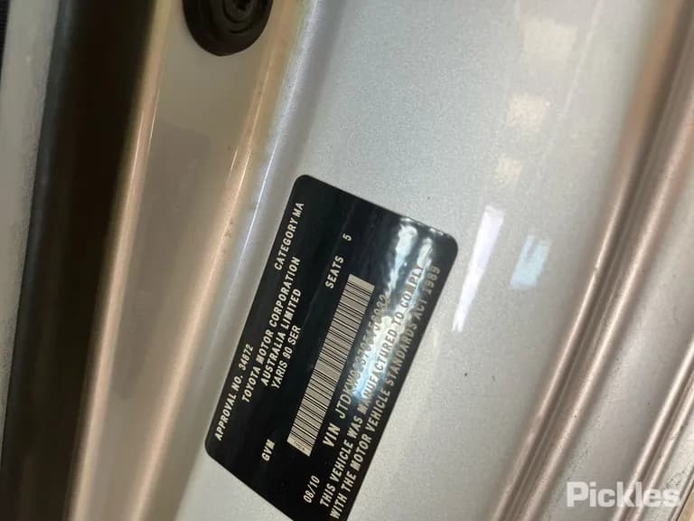 2010 Toyota Yaris Used VIN JTDKW923705156932 – photo 13 2010 Toyota Yaris Used VIN JTDKW923705156932 – photo 13