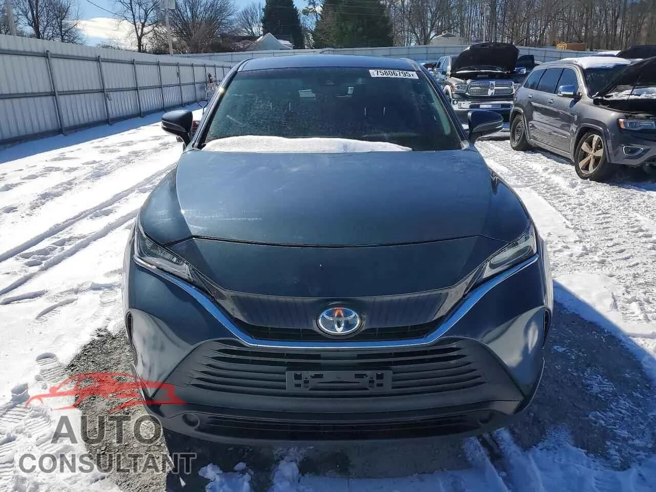 2021 TOYOTA VENZA Damaged VIN JTEAAAAH8MJ018849 – interior seats 2021 TOYOTA VENZA Damaged VIN JTEAAAAH8MJ018849 – interior seats