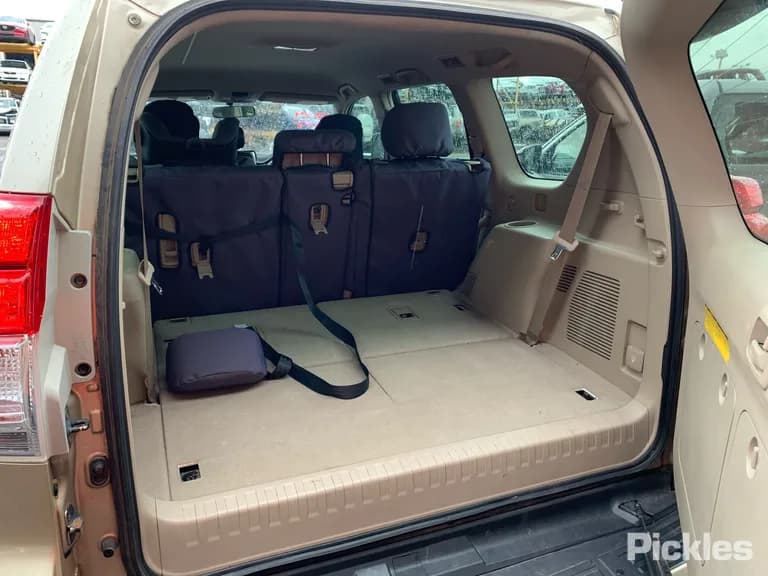 2010 Toyota Landcruiser Prado Used VIN JTEBH3FJX0K018119 – photo 16 2010 Toyota Landcruiser Prado Used VIN JTEBH3FJX0K018119 – photo 16