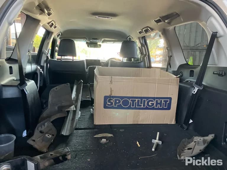 2022 Toyota Landcruiser Prado Used VIN JTEBR3FJ10K251576 – undercarriage 2022 Toyota Landcruiser Prado Used VIN JTEBR3FJ10K251576 – undercarriage