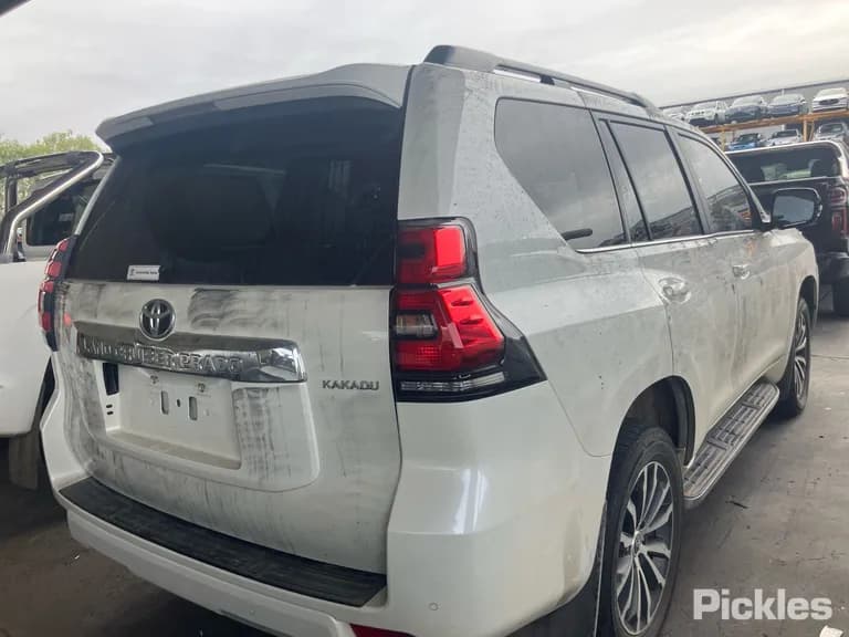 2022 Toyota Landcruiser Prado Used VIN JTEBR3FJ70K248617 – side profile 2022 Toyota Landcruiser Prado Used VIN JTEBR3FJ70K248617 – side profile